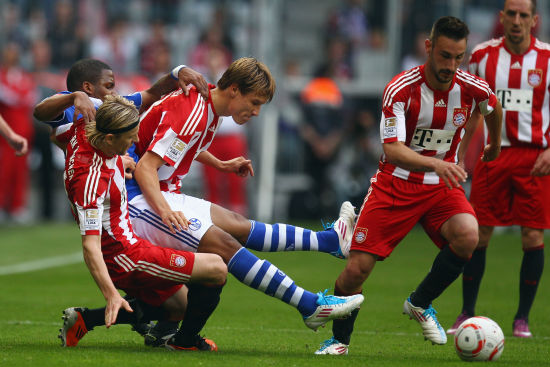 足球欧冠最新伤病名单公布，多队受影响（欧冠伤病名单出炉，多队阵容受损）