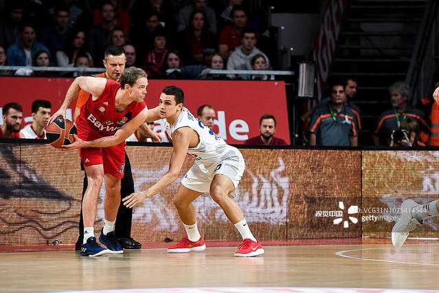 本赛季麦克布莱德缺阵时尼克斯全输，明日对阵猛龙他因伤缺阵（麦克布莱德缺席时尼克斯本季全败，明日对猛龙他因伤继续缺阵）