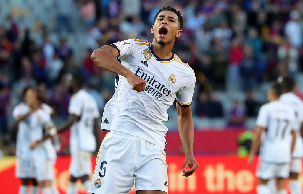 伯利：英国报纸每天都在提醒我，他们有多聪明，而我有多愚蠢（伯利：英国报纸日复一日地告诉我——他们多聪明，我有多愚蠢）