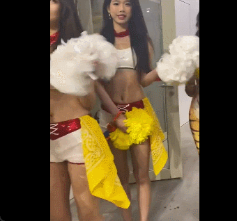 波兰斯基：经纪团队跟我讲了在门兴的合同条款，但我没听懂（波兰斯基：经纪人团队向我解释了门兴合同细节，但我没听明白）