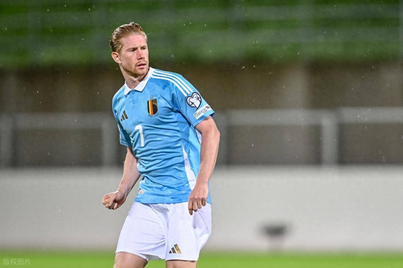 雅克松：目前我是切尔西的球员，如果有变动媒体会提前知道（雅克松：我仍属切尔西，若有变动媒体会先知道）