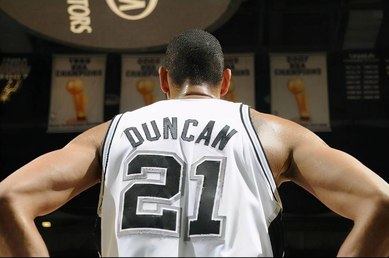 热火伤病报告：鲍威尔和维金斯今日可以出战，哈克斯缺席（热火伤情更新：鲍威尔、维金斯今日可出战，哈克斯将缺席）