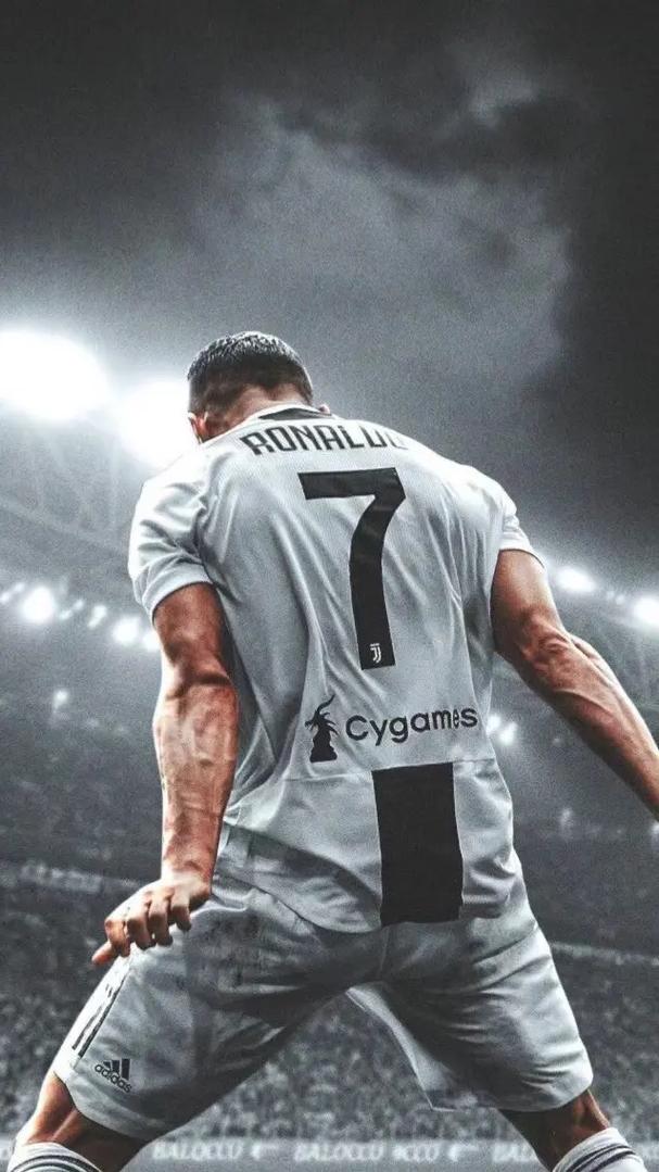 同样是06后王牌新星，为何刘诚宇人气远不如蒯纪闻，原因找到了（同为06后顶尖新秀，刘诚宇为何不及蒯纪闻受关注？背后因素揭晓）