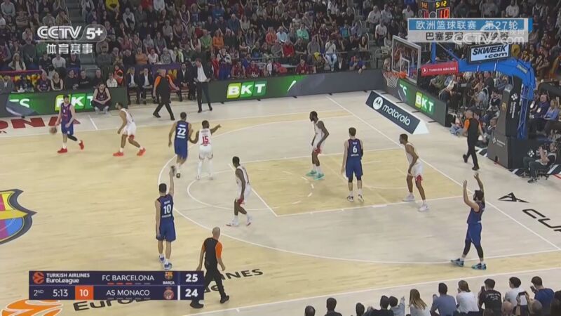 拉梅洛·鲍尔，这位NBA新星在联盟中以其独特的个性和风格而备受关注。（NBA新星拉梅洛·鲍尔凭借独特个性与打法备受瞩目）