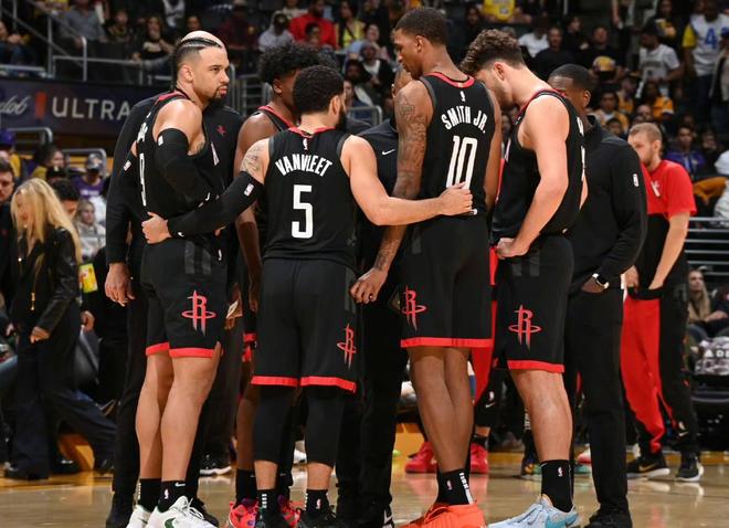 卡佩罗：国米缺乏掌控比赛的能力，让原本轻松的比赛变得艰难（卡佩罗批评国米：缺乏比赛掌控力，把本该轻松的胜仗踢成硬仗）